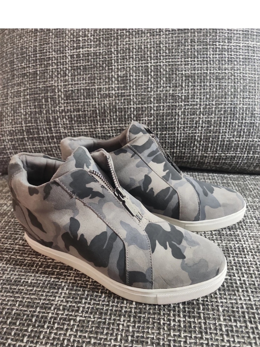 Blondo Waterproof Womens Suede Leather Camo Boots Size 10m